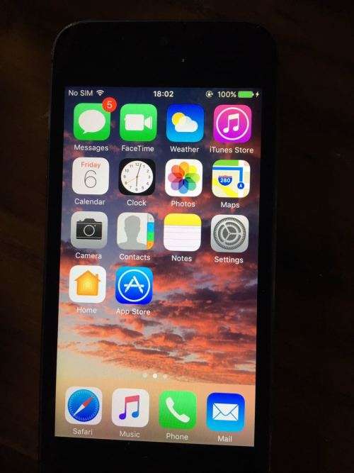 WOW!!!!!! Apple Iphone 5S 64GB